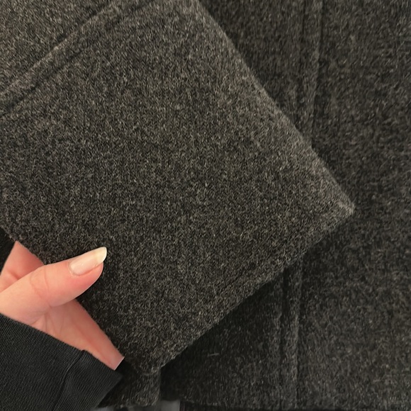 J Crew Women’s Coat - Picture 5 of 6